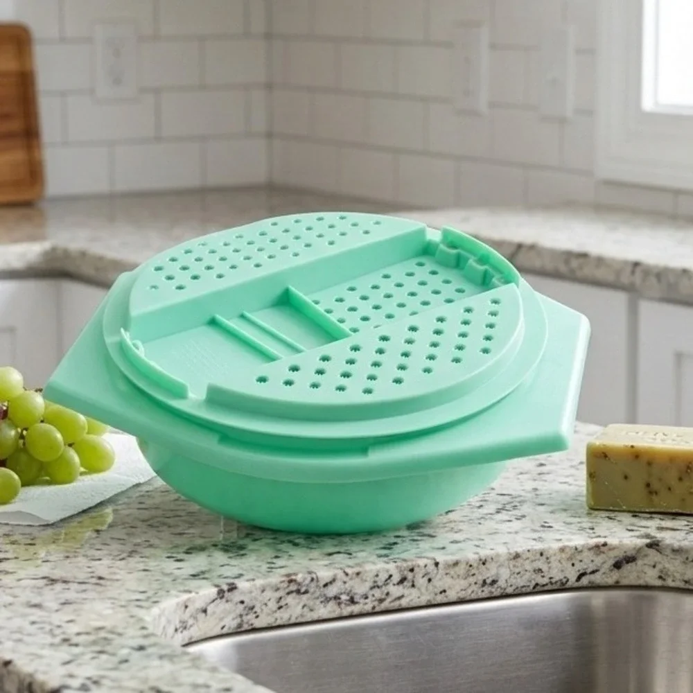 Tupperware Vintage Mint Green Grater Slicer Colander Bowl Lid Retro Kitchenware